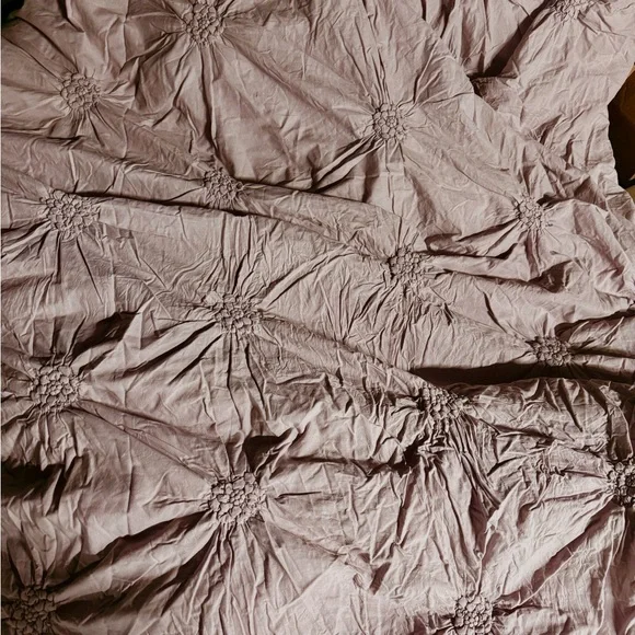 Shabby Chic Dusty Rose Quilt - Picture 2 of 2